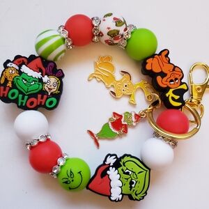 Handmade Holiday Grinch Max Cindy Silicone Focal Bead Wristlet Keychain Bracelet